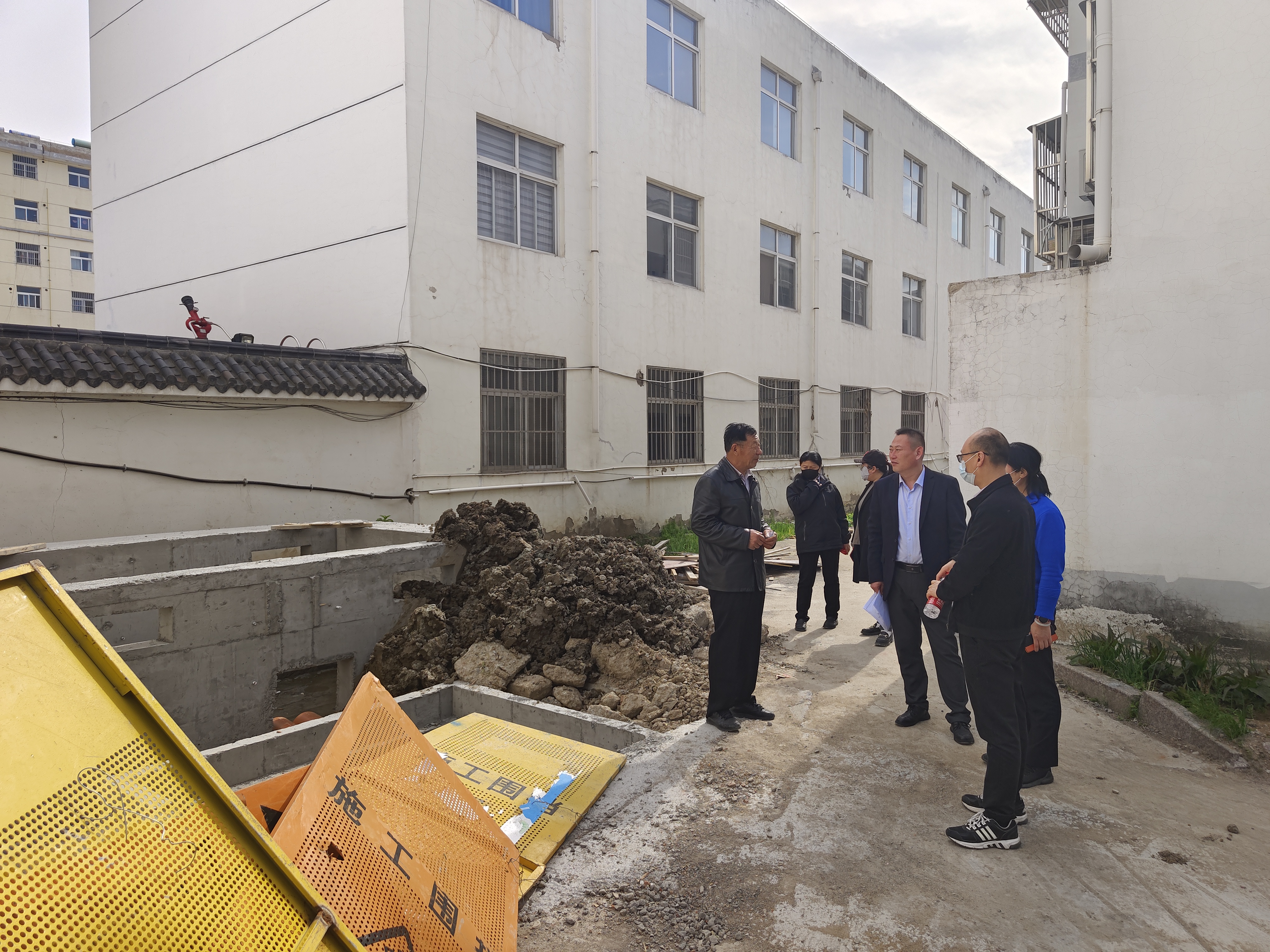區(qū)營商辦到板浦鎮(zhèn)調(diào)研“臨代正”推進工作情況.jpg